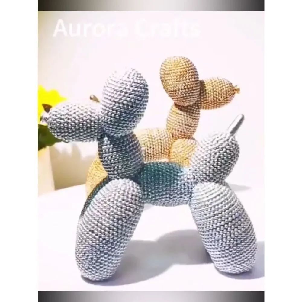 Beaded Balloon Dog Sculpture - Silver